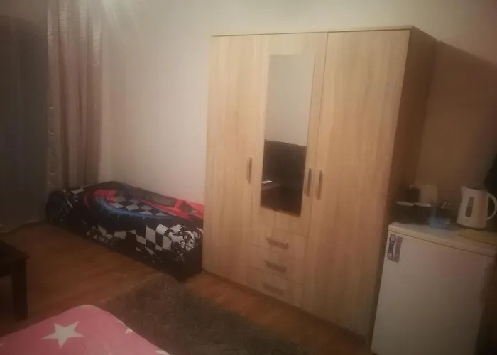 Barrandov 3 Quarto em Acomodações Particulares *